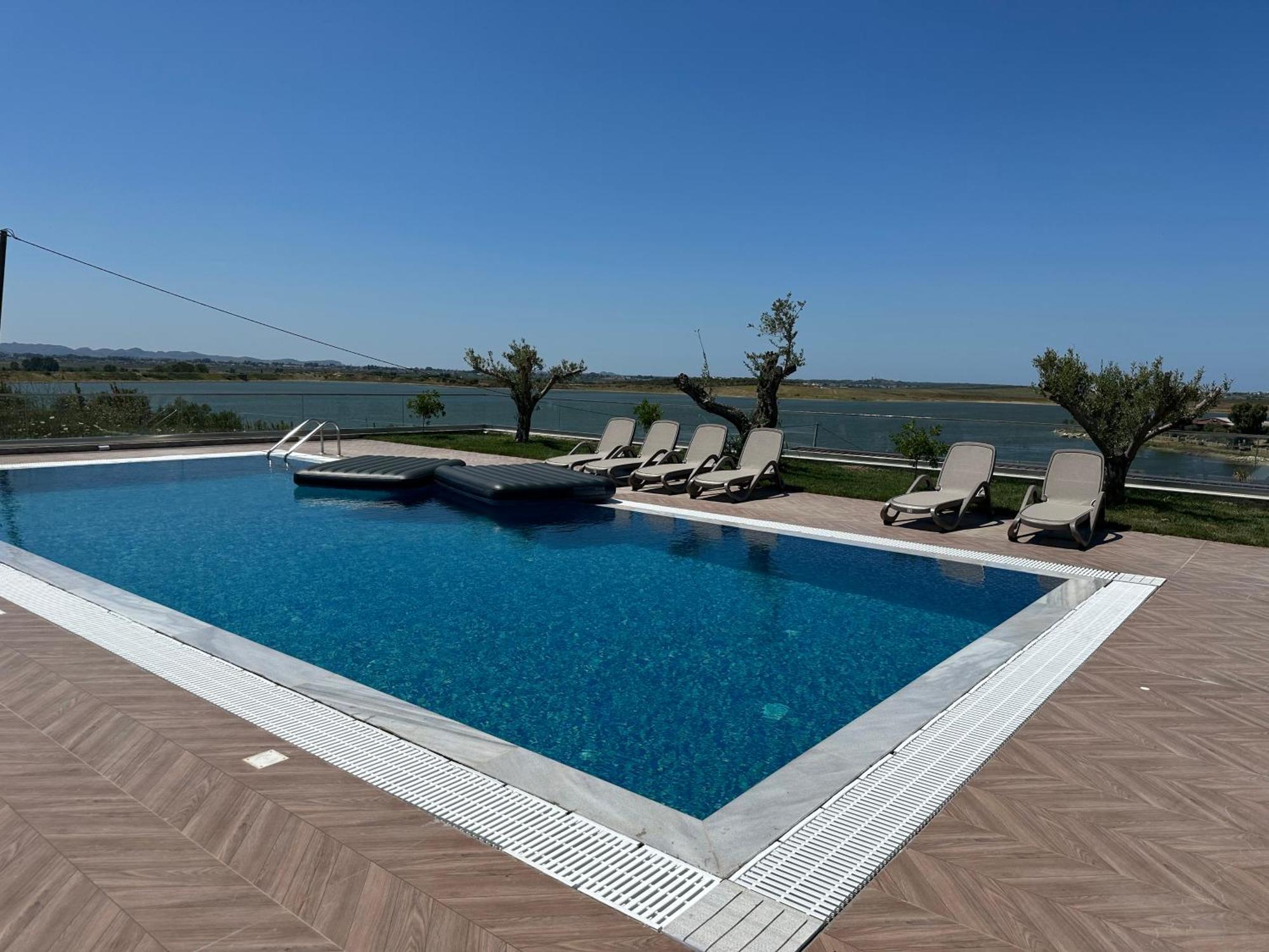 Top Villas Durrës Kültér fotó