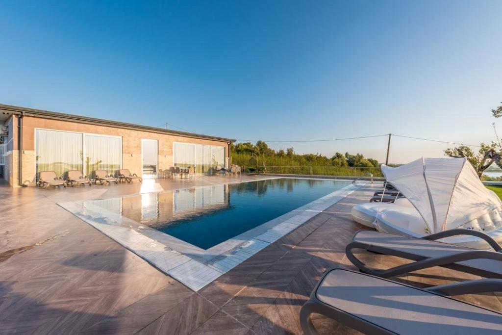 Top Villas Durrës Kültér fotó