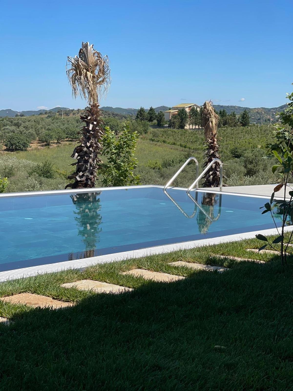 Top Villas Durrës Kültér fotó
