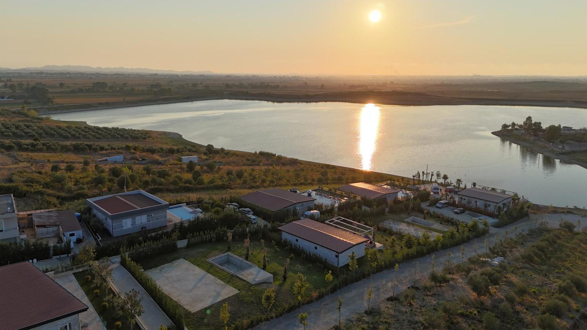 Top Villas Durrës Kültér fotó