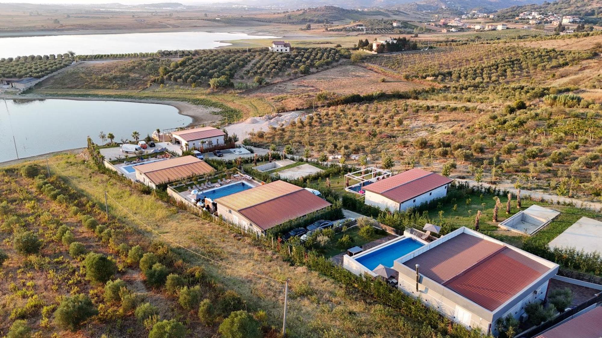 Top Villas Durrës Kültér fotó