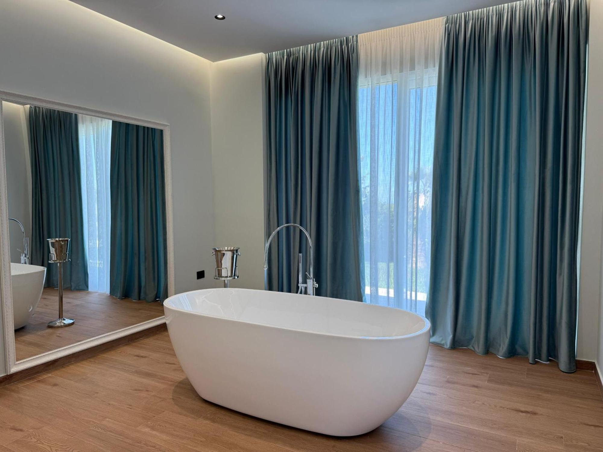 Top Villas Durrës Kültér fotó